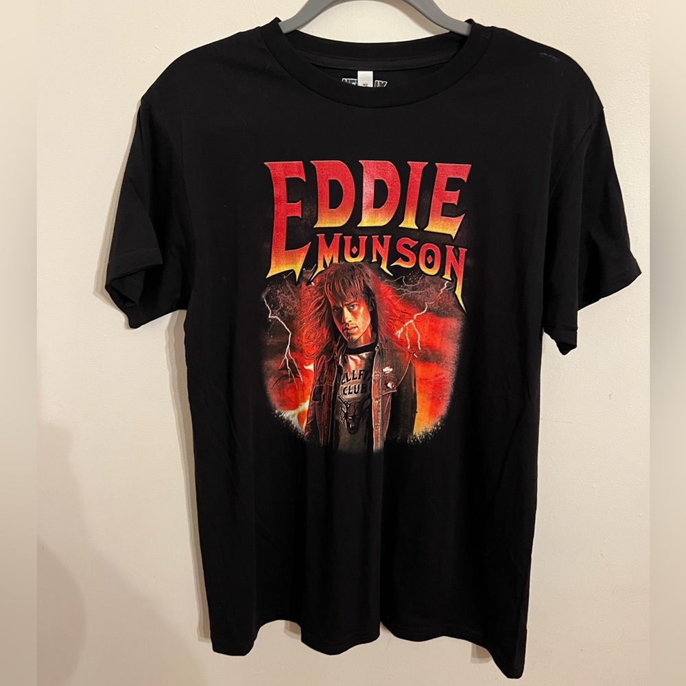 Netflix Stranger Things Eddie Munson T-Shirt Men’s Medium